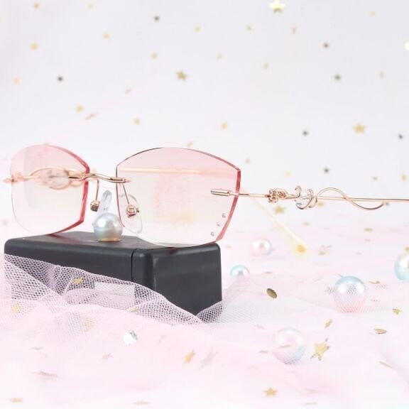 40%OFF🎉 Sapphire high hardness anti-blue light progressive distance reading glasses