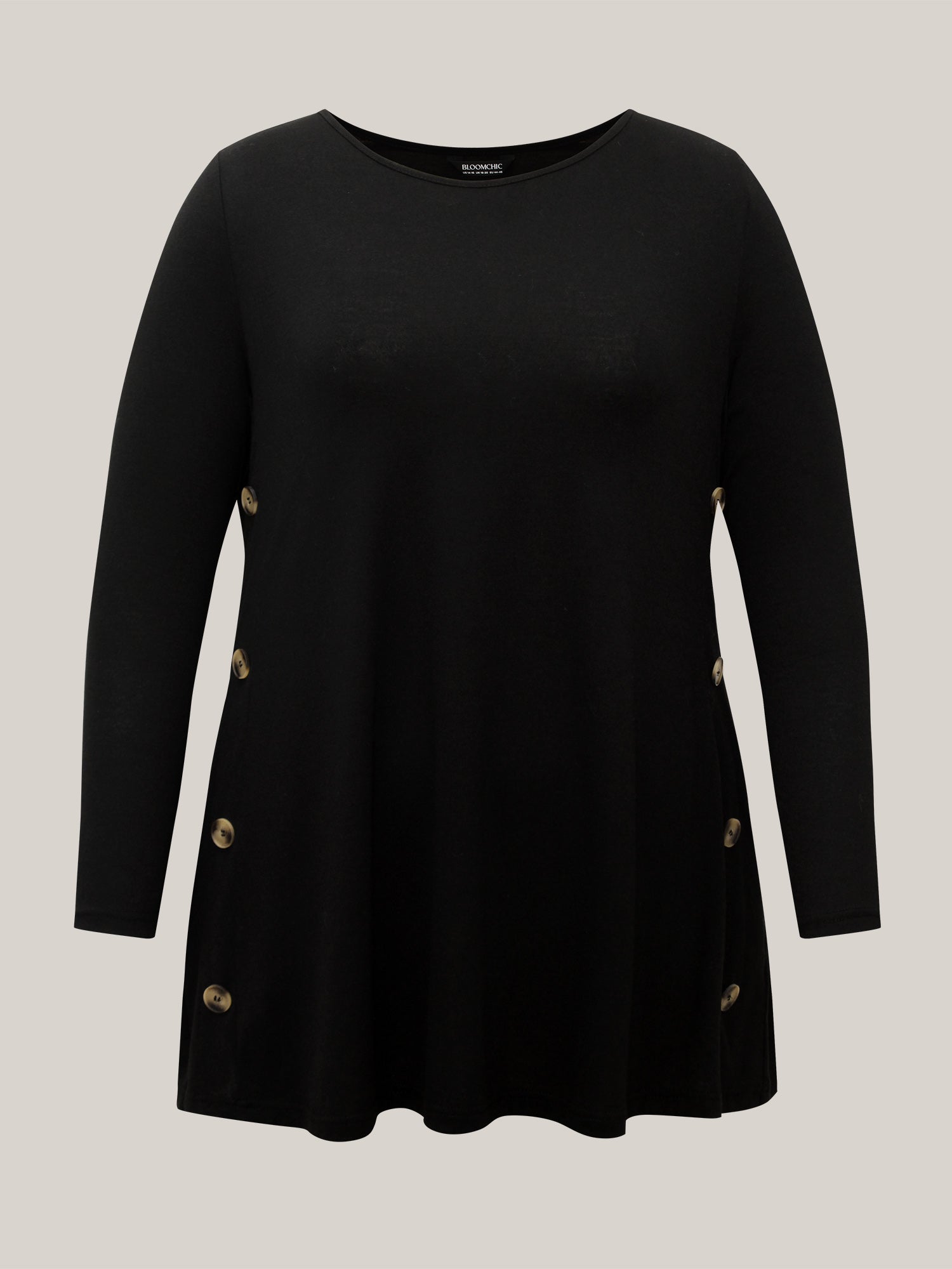Round Neck Button Slim-Fit Knit Top