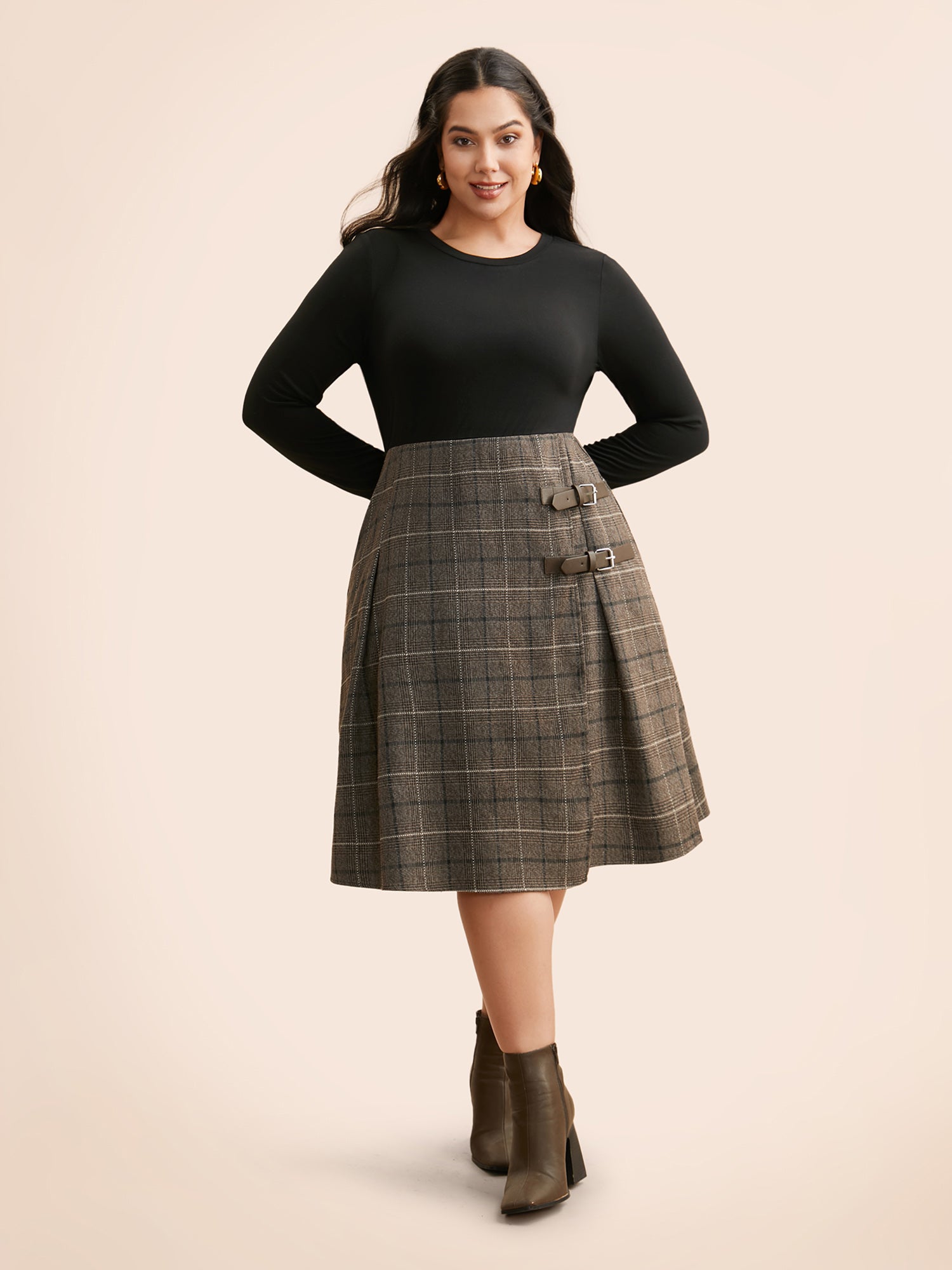 Plaid Patchwork Buckle Detail Pleated Dress