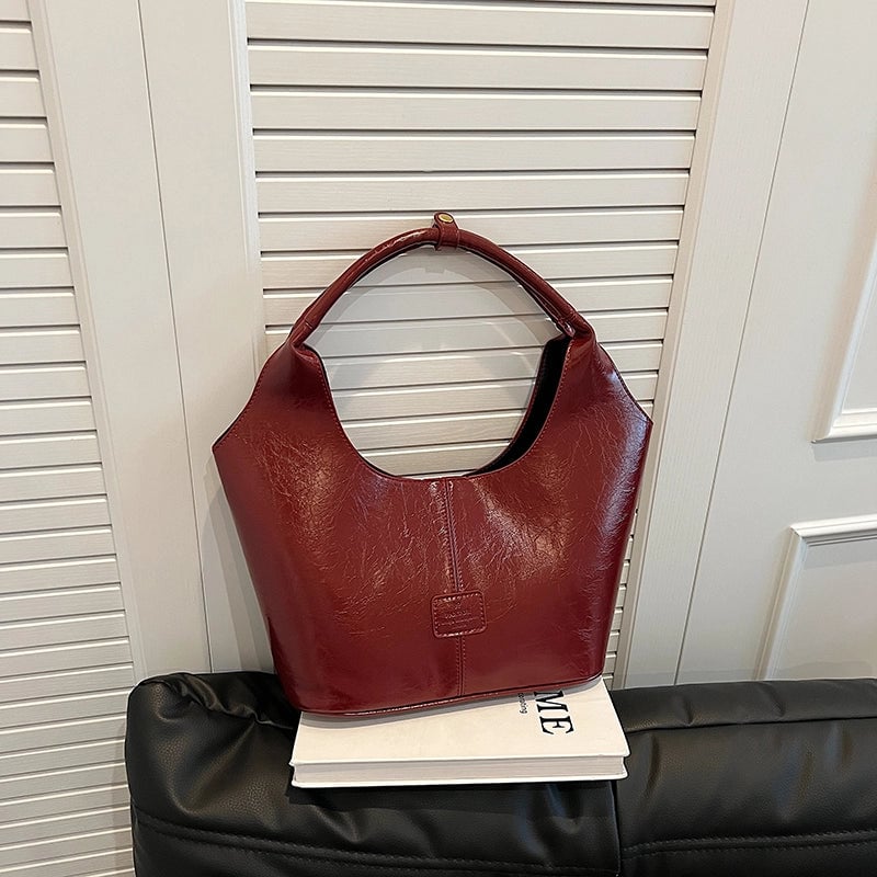 Women's Pu Leather Solid Color Streetwear Square Magnetic Buckle Shoulder Bag