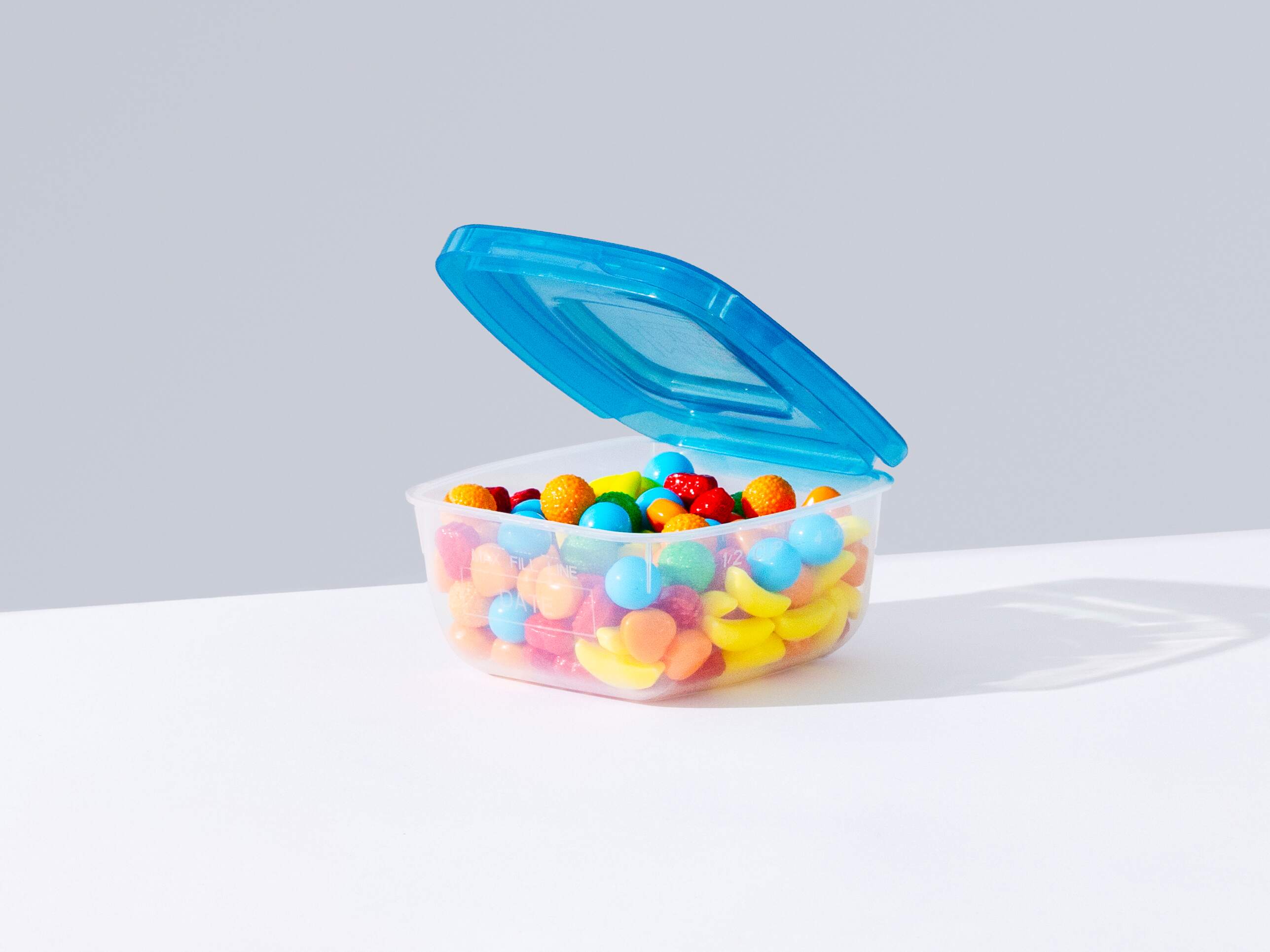 1/2 CUP CONTAINER