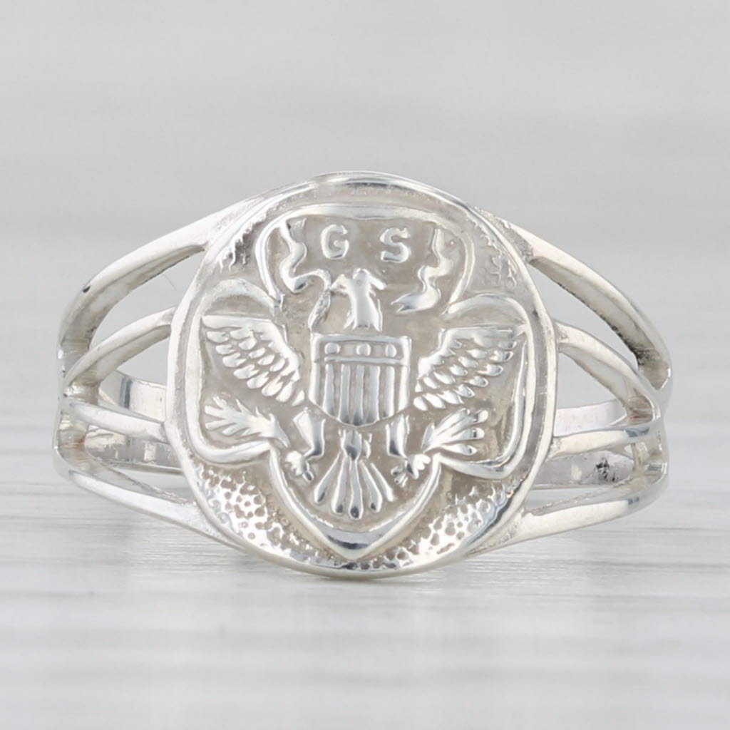 Girl Scouts Badge Signet Ring Sterling Silver Size 4