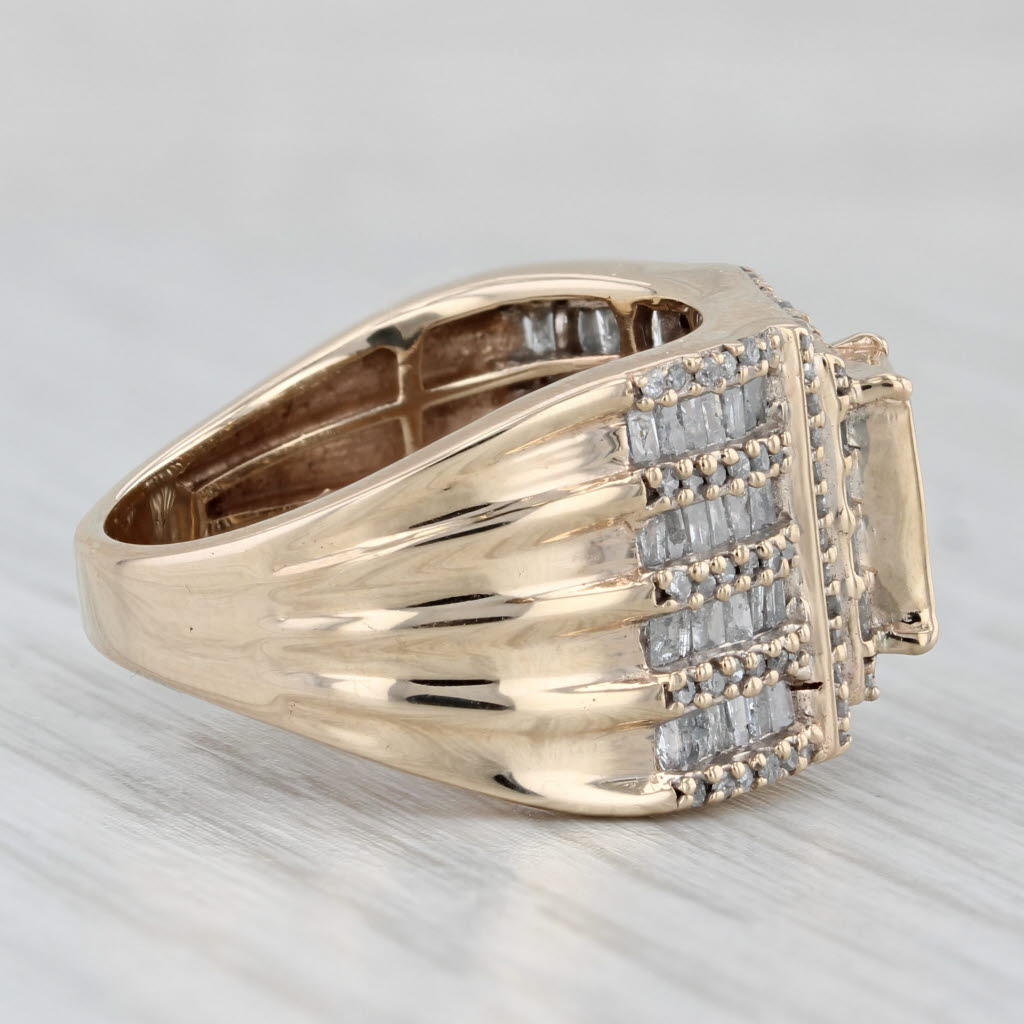 0.93ctw Diamond Cluster Halo Ring 10k Yellow Gold Size 8