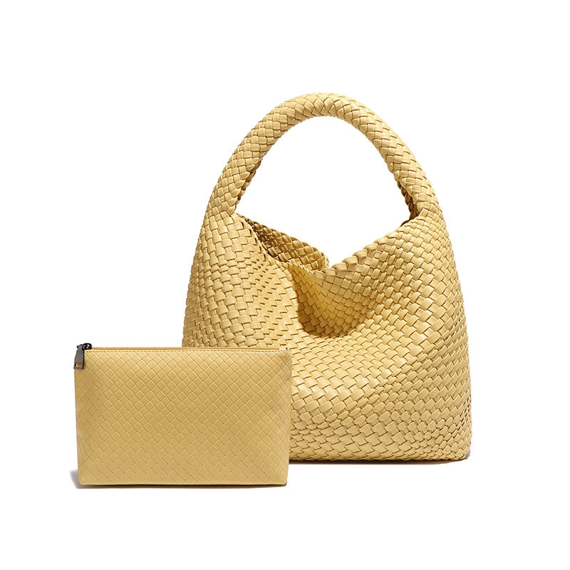 Women's Small All Seasons Pu Leather Solid Color Streetwear Bucket Magnetic Buckle Shoulder Bag