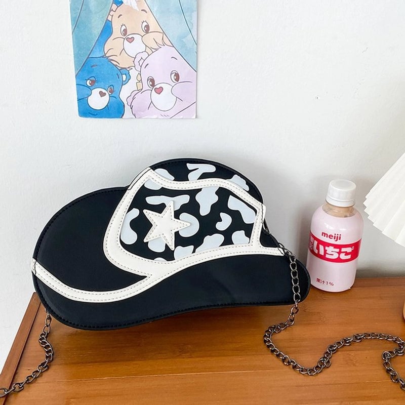 Women's Medium Polyester Cartoon Star Streetwear Oval Zipper Shoulder Bag