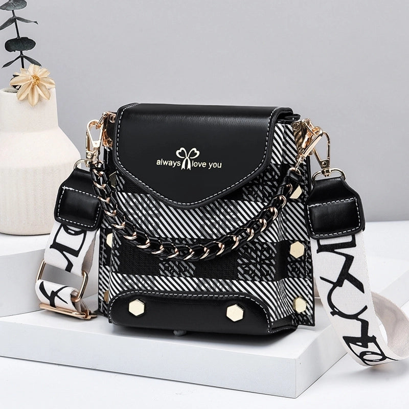 Women's Small Pu Leather Color Block Lattice Streetwear Square Magnetic Buckle Crossbody Bag