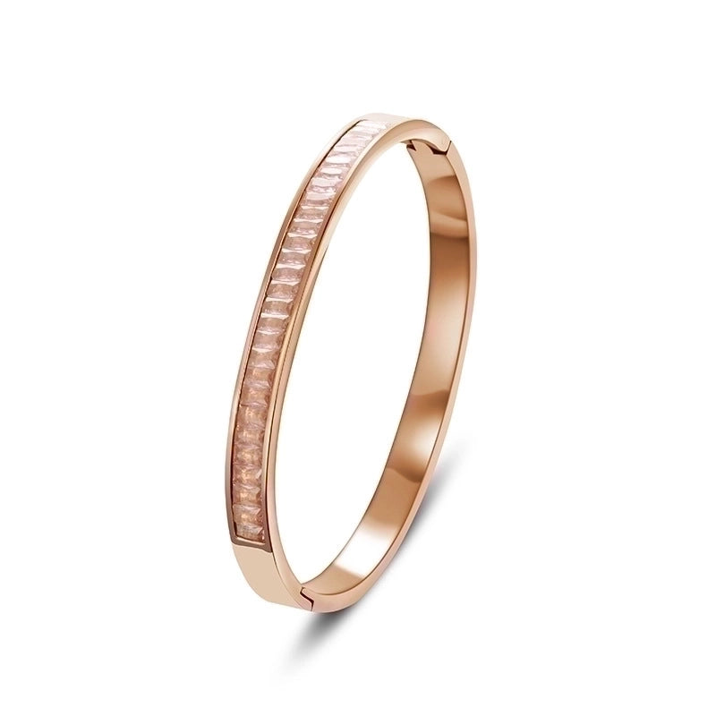 Retro Round Titanium Steel Inlay Zircon Bangle