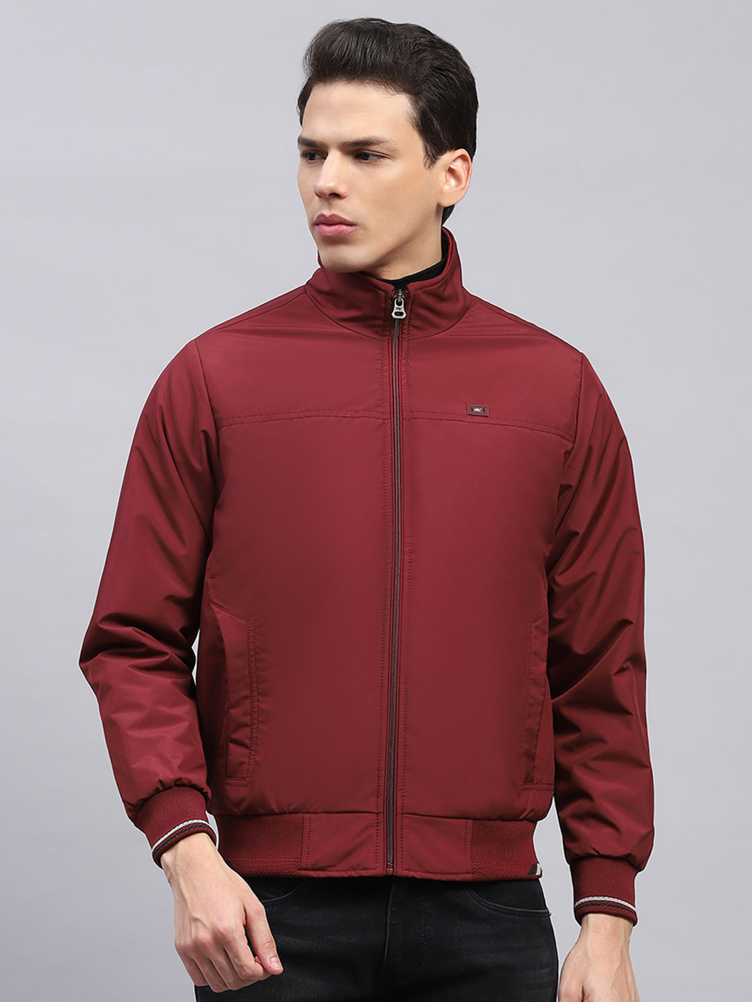 Men Maroon Solid Mock Neck Full Sleeve Jacket