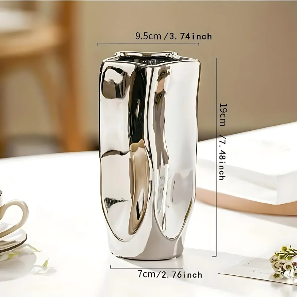 Nova Minimalist Ceramic Flower Vase