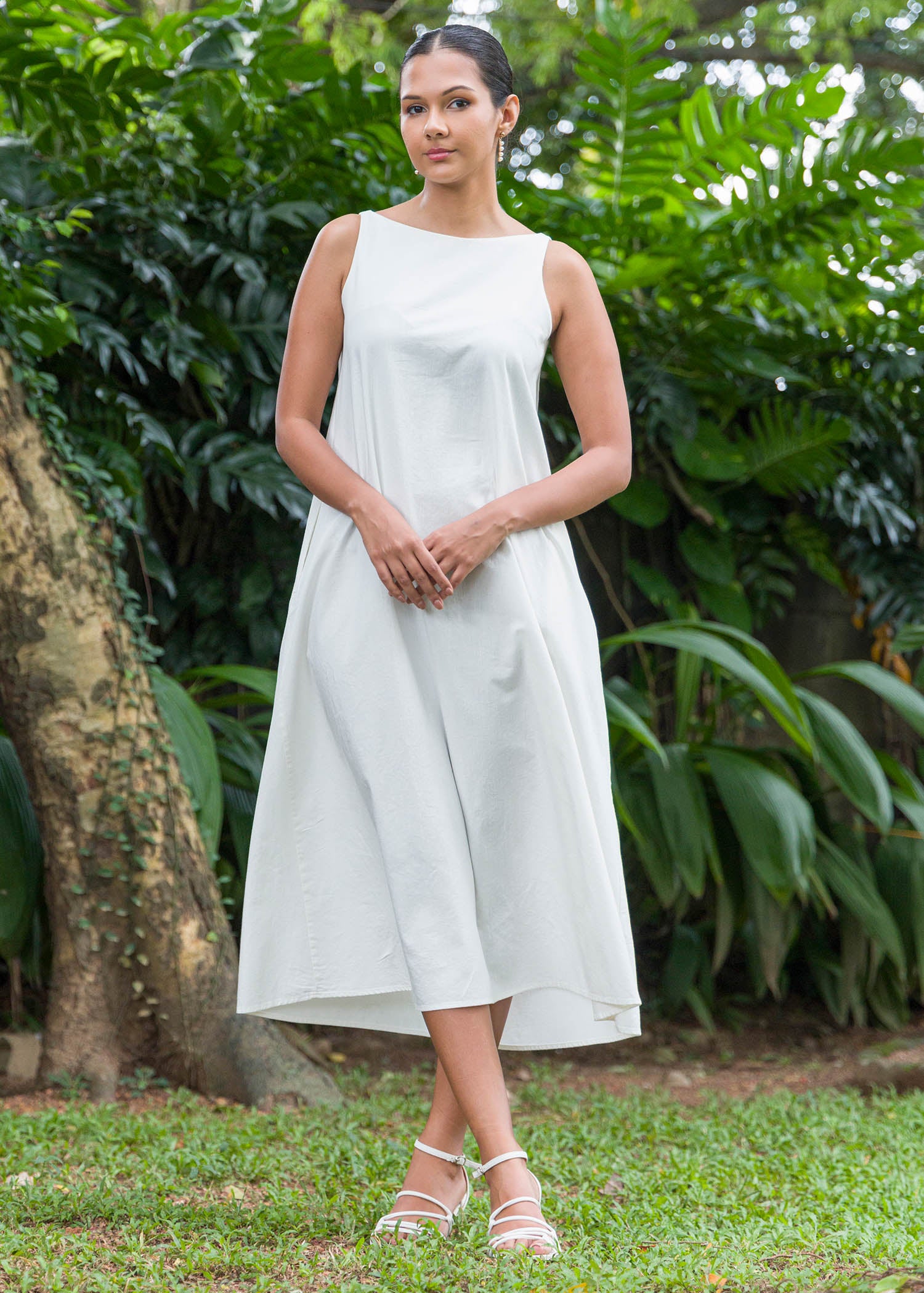 Sleeveless Midi Dress With Boat Neck