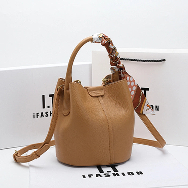 Women's Medium Leather Solid Color Elegant Bucket Open Bucket Bag