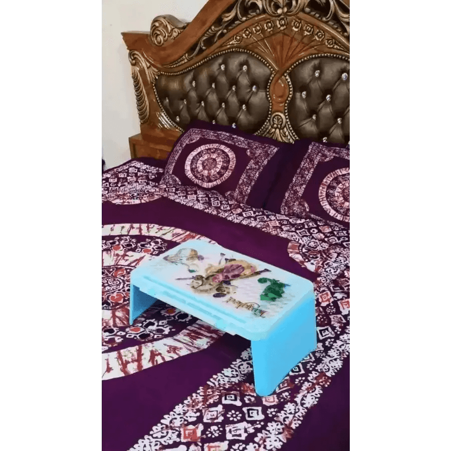 Foldable baby desk table