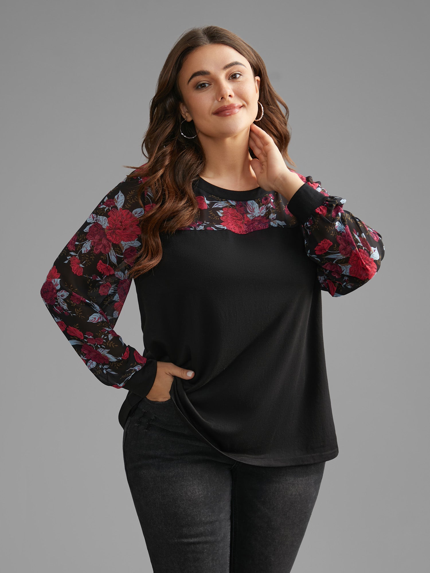 Round Neck Floral Patchwork Stretchy T-shirt