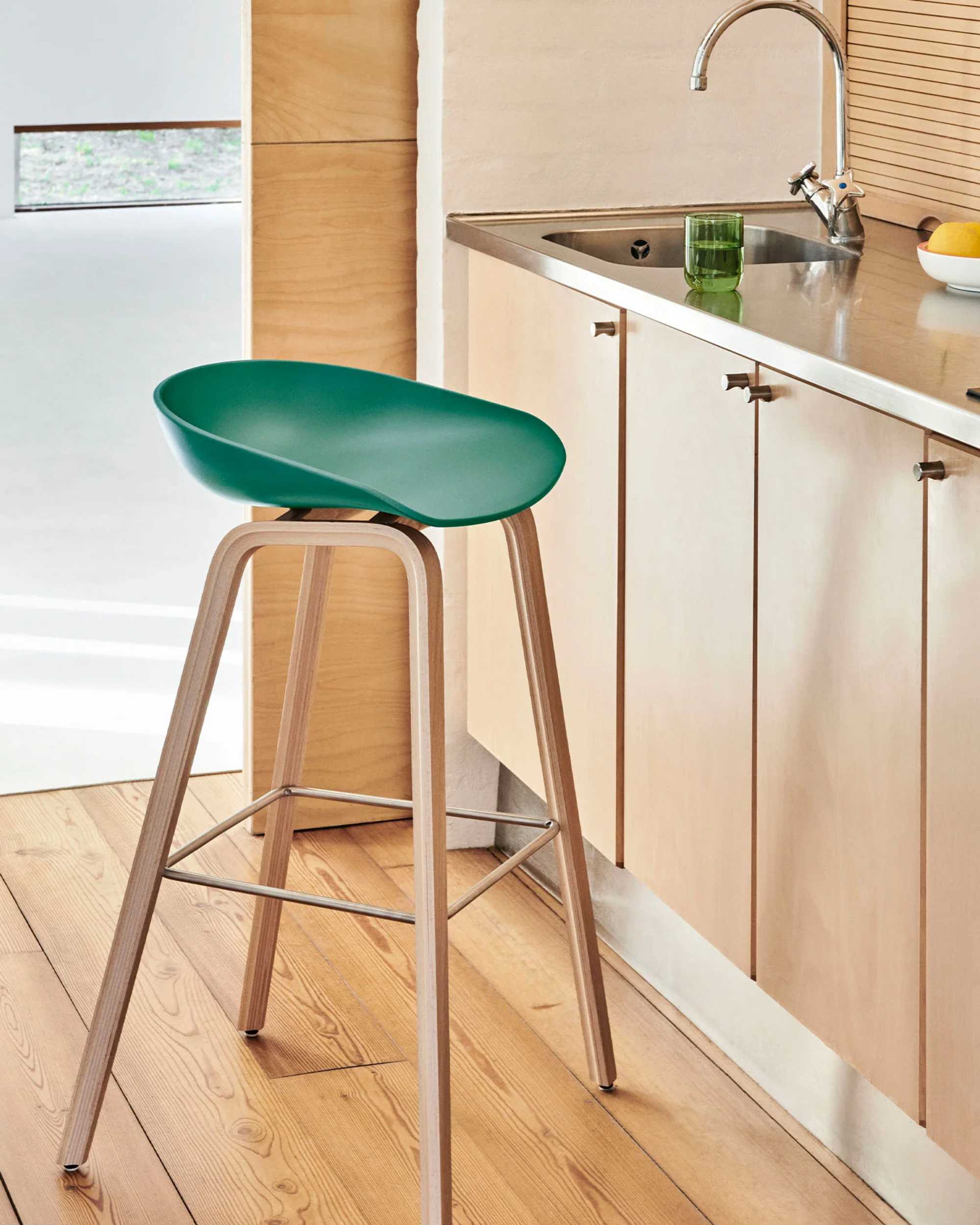 About A Stool AAS32 HIGH Bar Stool (75cm)