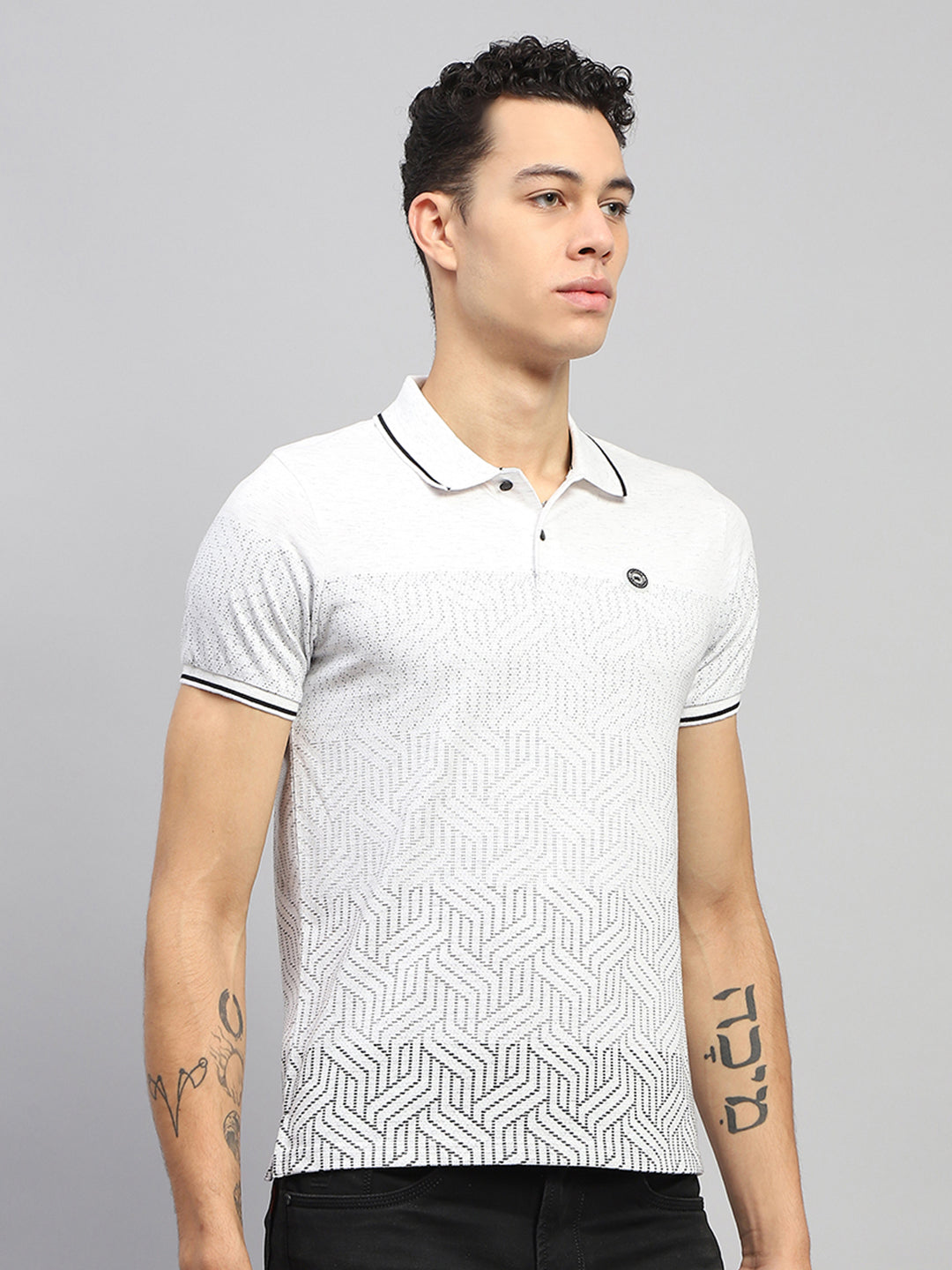 Men White Printed Collar Half Sleeve T-Shirt