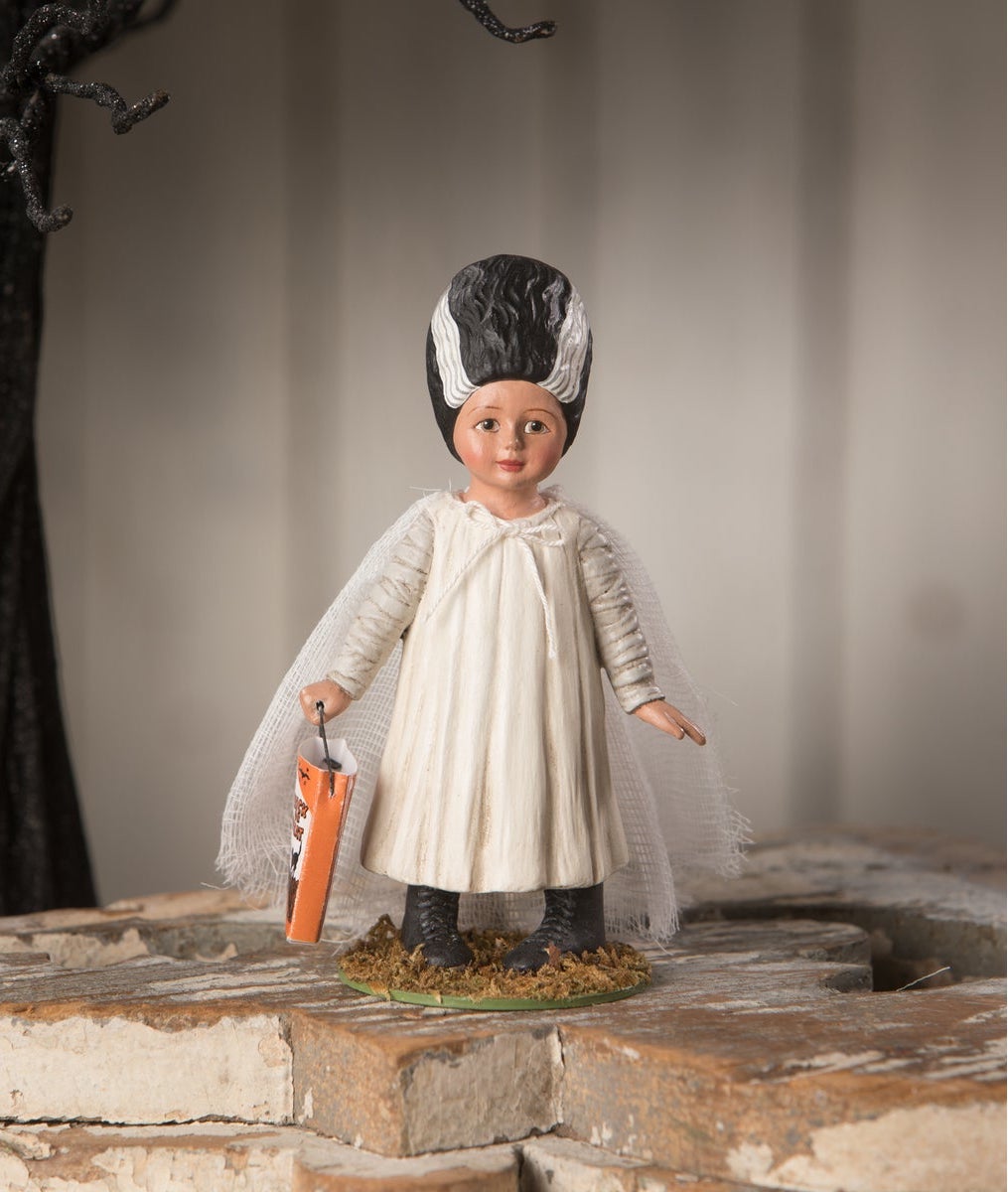 Friedastein Maria Figurine