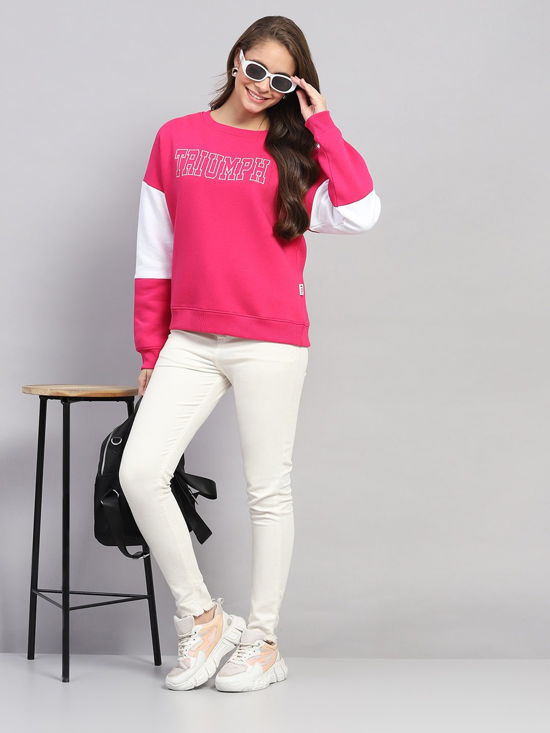 Women Pink Printed Round Neck Full Sleeve Sweatshirt