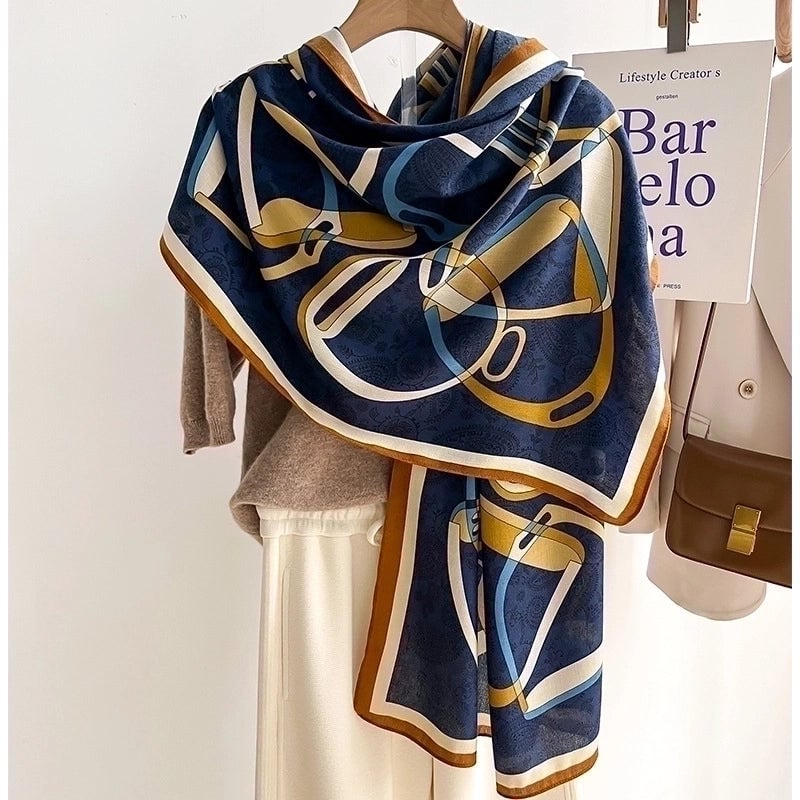 Women's Elegant Paisley Polyester Scarf