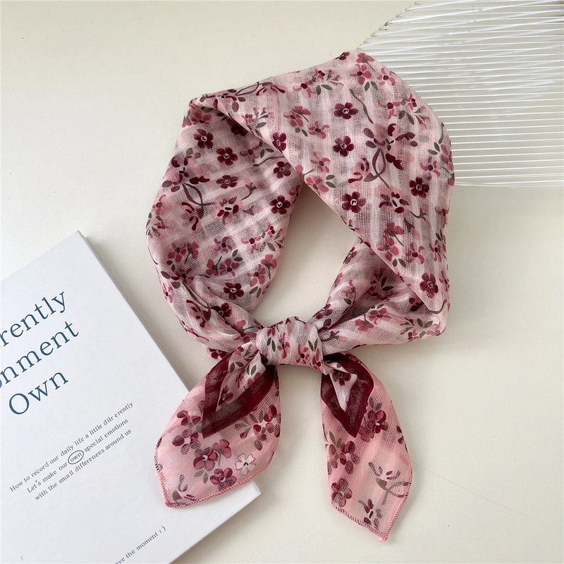 Women's Cartoon Style Cute Sweet Ditsy Floral Cotton And Linen Kerchief