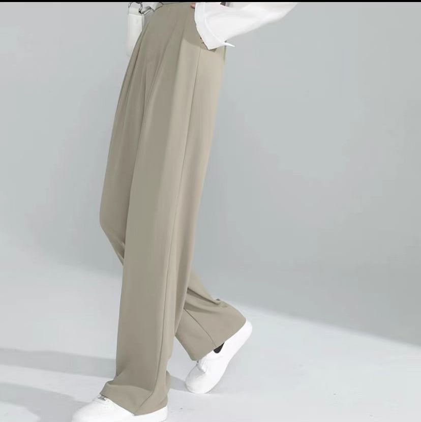 Woman's Casual Full-Length Loose Pants