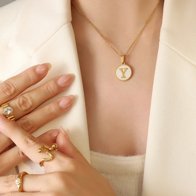 Fashion Letter 304 Stainless Steel Shell 18K Gold Plated Plating Pendant Necklace
