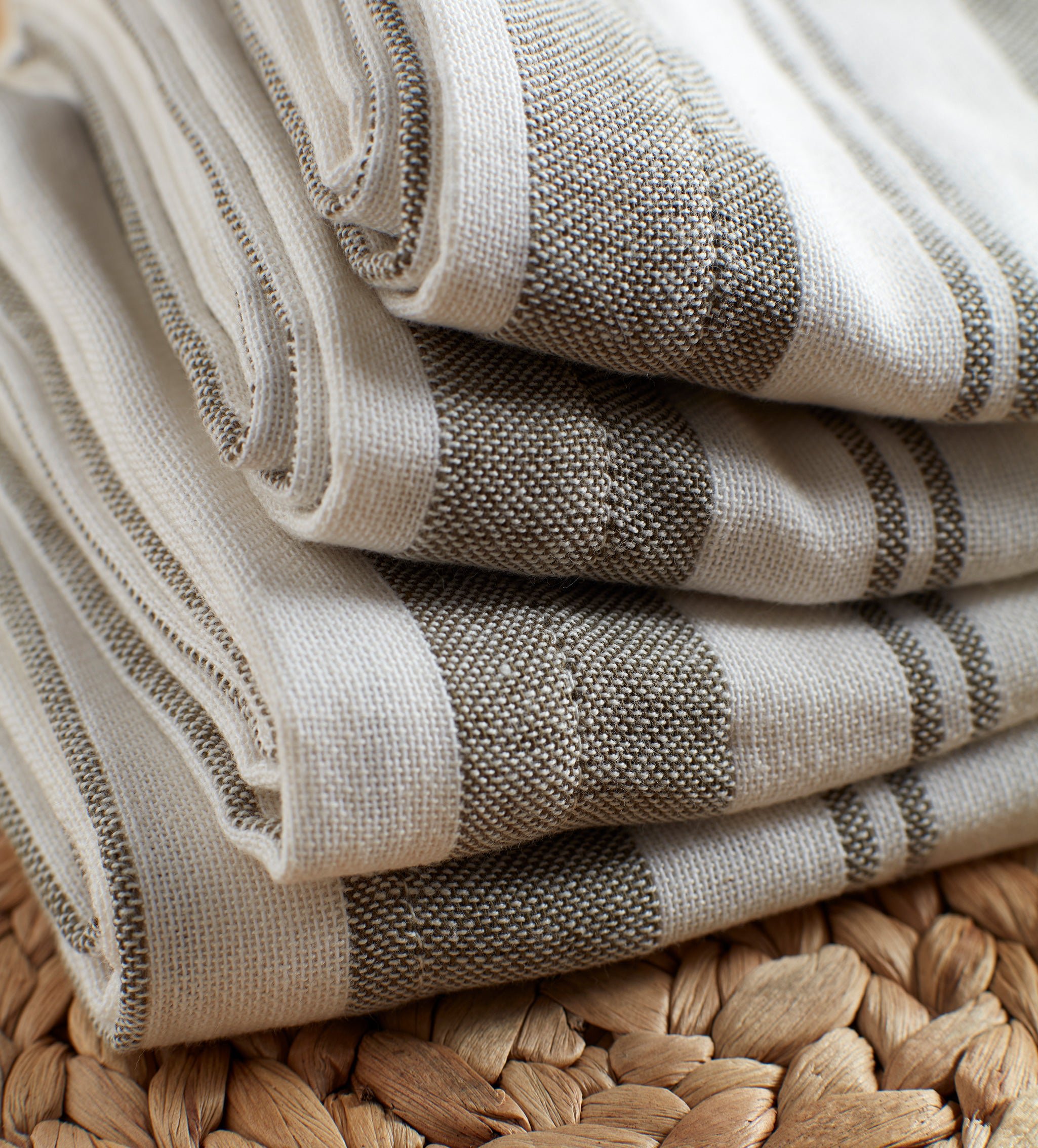 Dark Olive Isaac 100% Cotton Napkins - Set of 4
