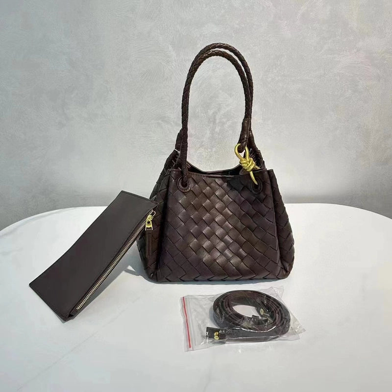 Women's Pu Leather Solid Color Classic Style Weave Bucket Magnetic Buckle Handbag