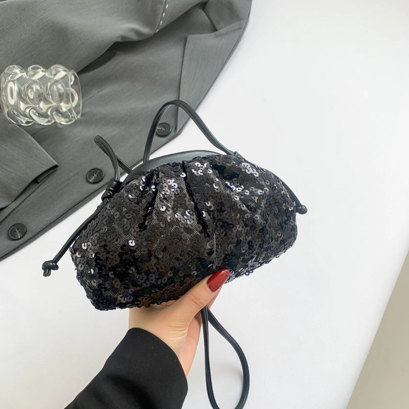 Women's Small Special Material Solid Color Elegant Vintage Style Dumpling Shape Buckle Evening Bag