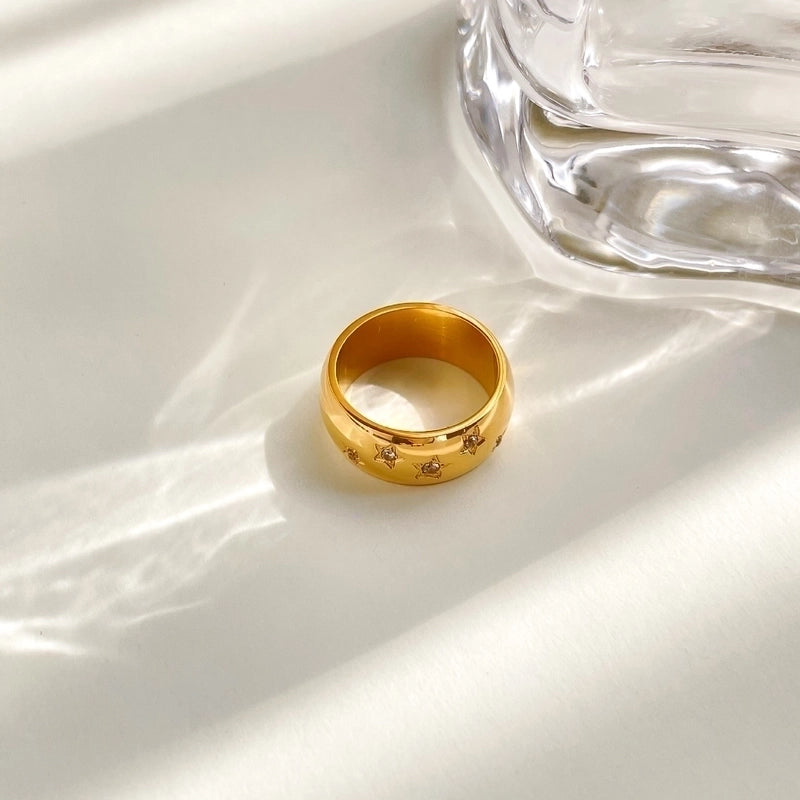 Minimalist Heart Shape Titanium Steel Inlay Zircon Rings