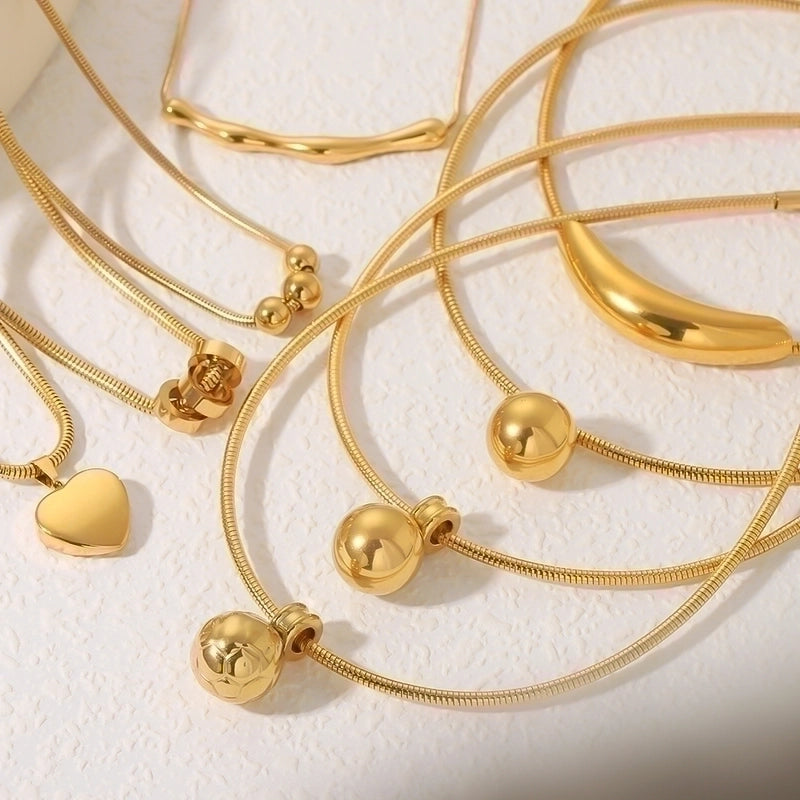 Stainless Steel 18K Gold Plated Hip-Hop Modern Style Classic Style Plating Round Heart Shape Ball Necklace