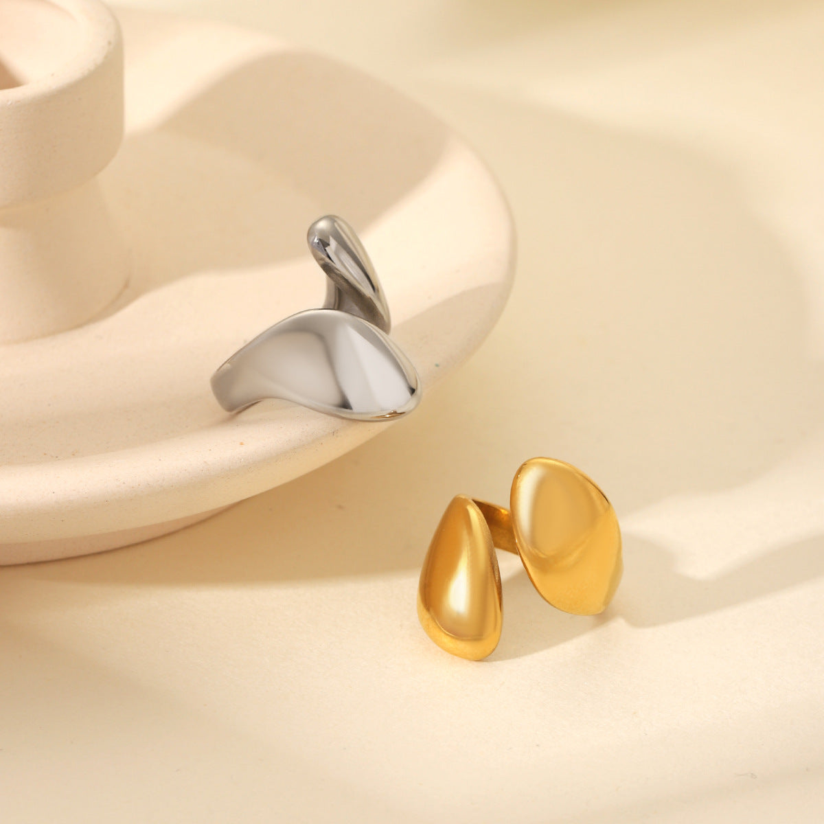 Customized 18K Gold-Plated Stainless Steel Smooth Asymmetrical Open Ring For Women
