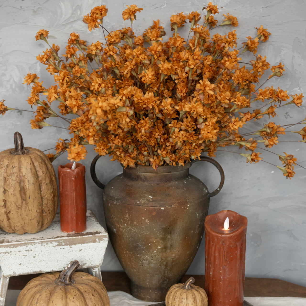 Farmhouse Candle with Flickering Flame. Ginger Brown