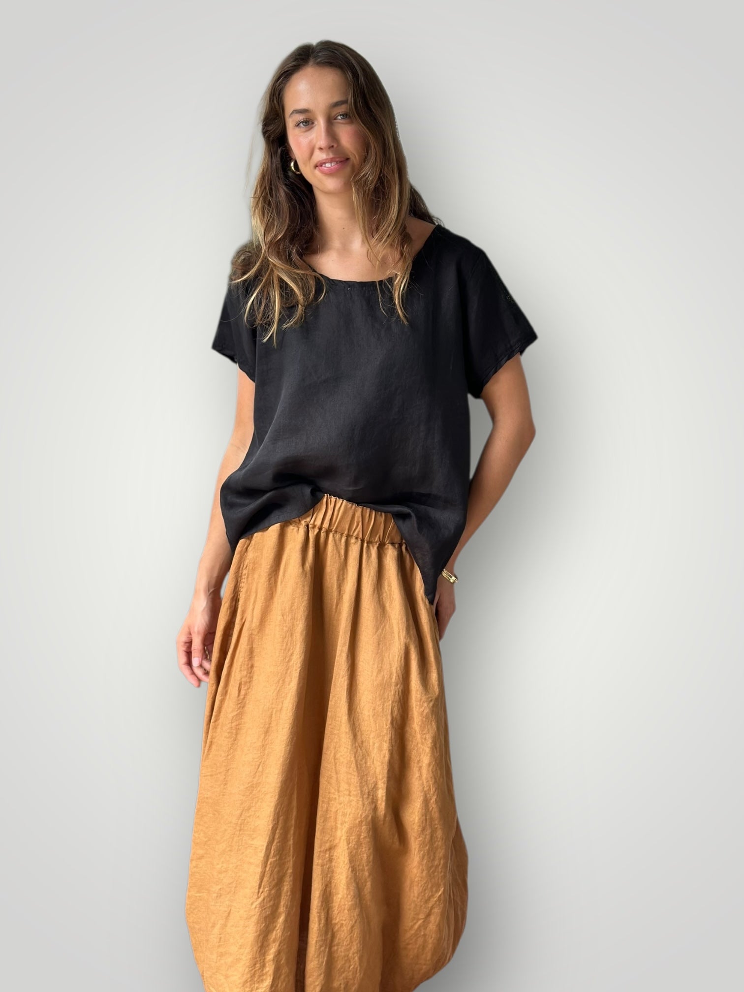 lana skirt - caramel linen