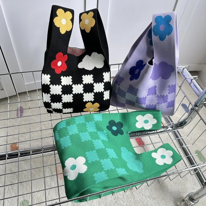 Women's Polyester Printing Color Block Cute Square Open Handbag