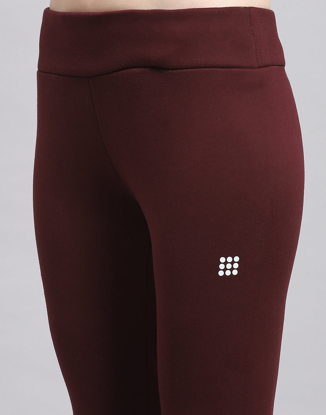 Women Maroon Solid Regular Fit Legging