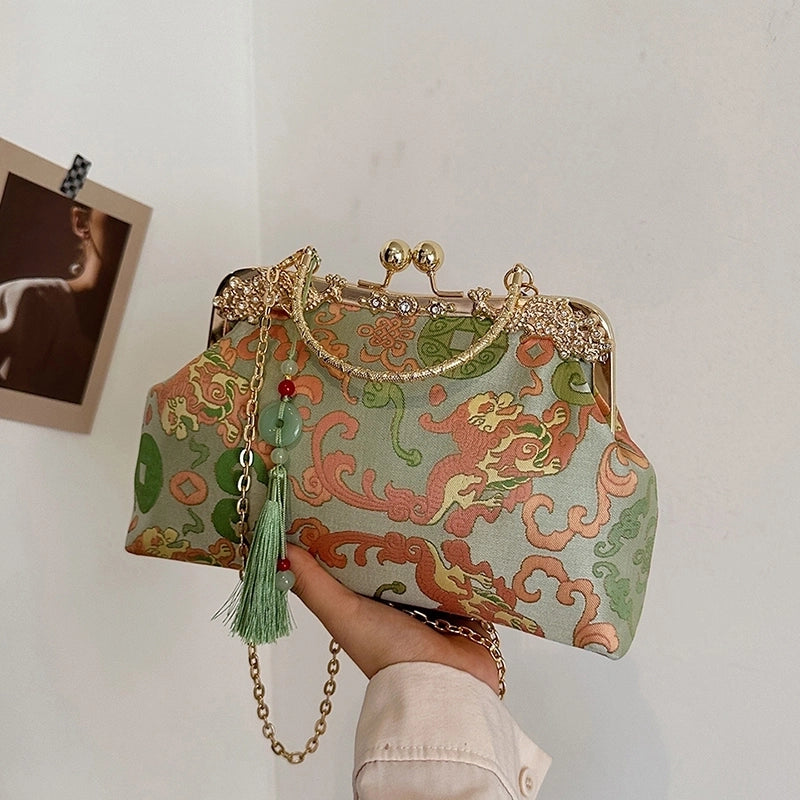 Women's Medium Pu Leather Flower Elegant Classic Style Sewing Thread Shell Clasp Frame Crossbody Bag