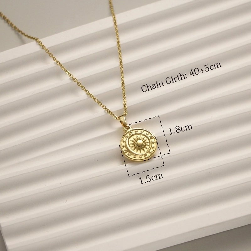 IG Style Retro Moon Heart Shape Flower 304 Stainless Steel 18K Gold Plated Pendant Necklace