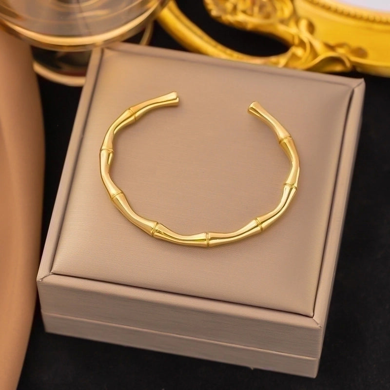 Streetwear Heart Shape Grain 304 Stainless Steel 18K Gold Plated Acrylic Artificial Rhinestones Plastic Bracelets In Bulk