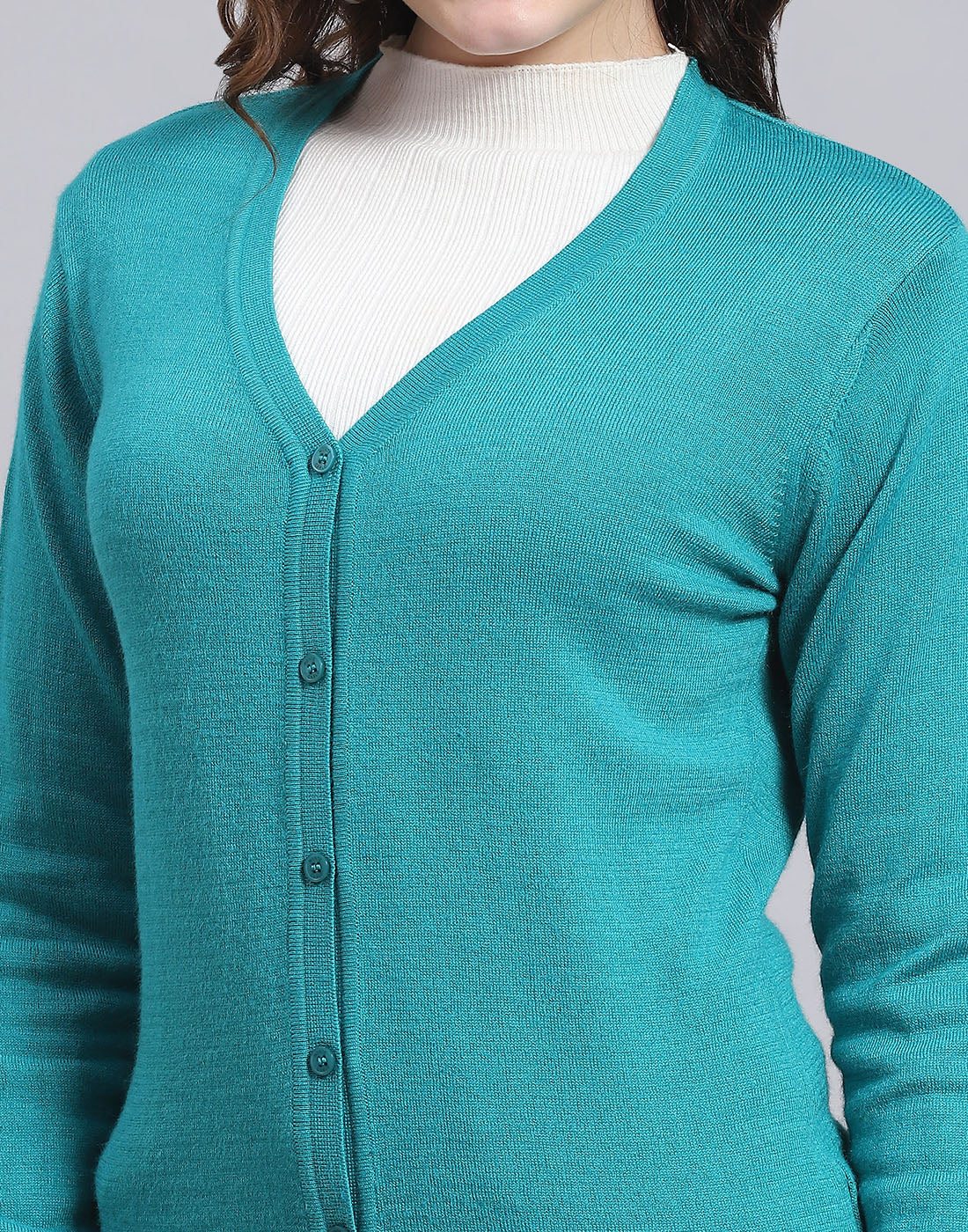 Women Turquoise Blue Solid V Neck Full Sleeve Sweater