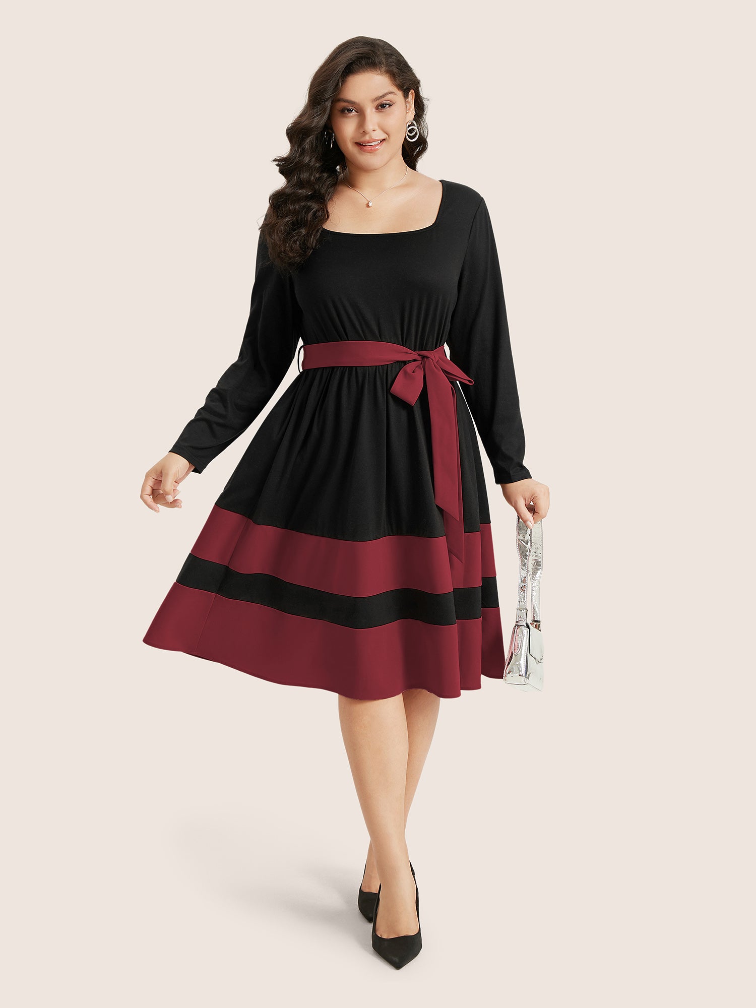 Two Tone Belted Bowknot Square Neck Dress