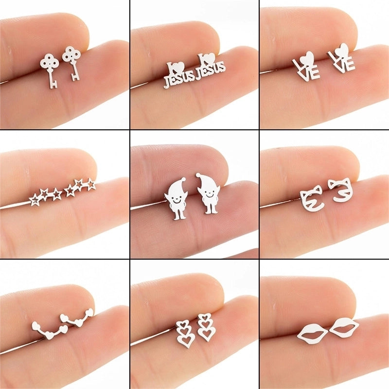 Minimalist Heart Shape Stainless Steel Plating Ear Studs 1 Pair