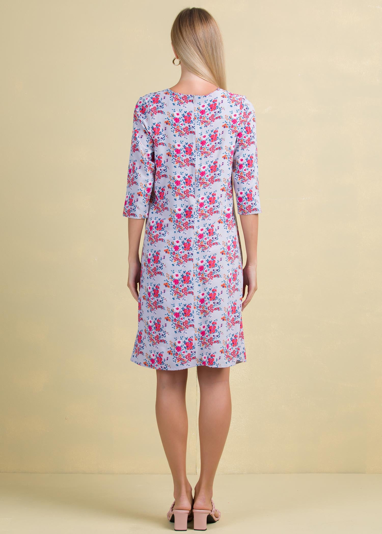 Printed dress with front twist