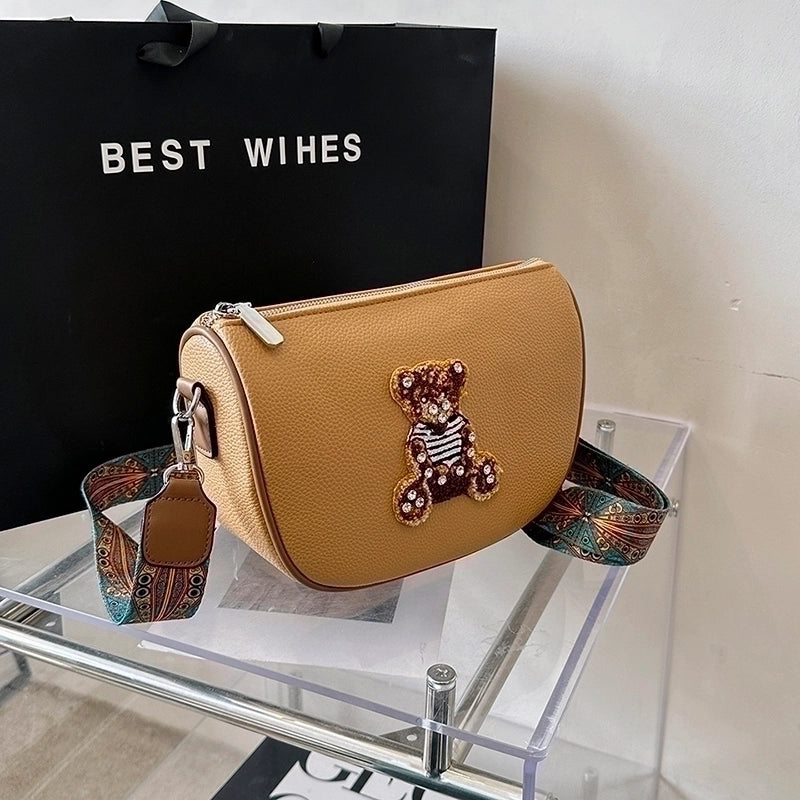 Women's Pu Leather Little Bear Classic Style Square Zipper Shoulder Bag