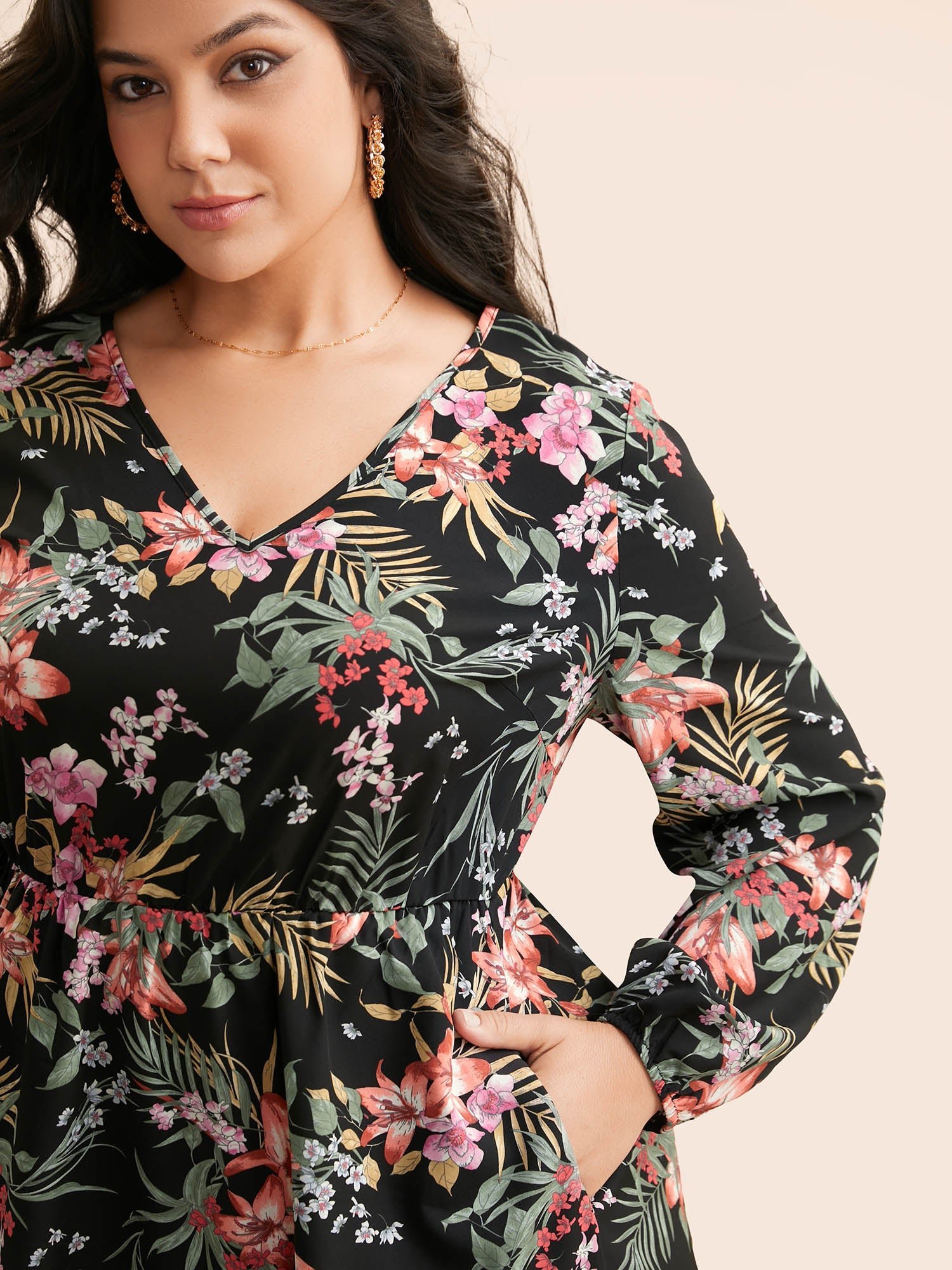 V Neck Floral Asymmetrical Hem Dress