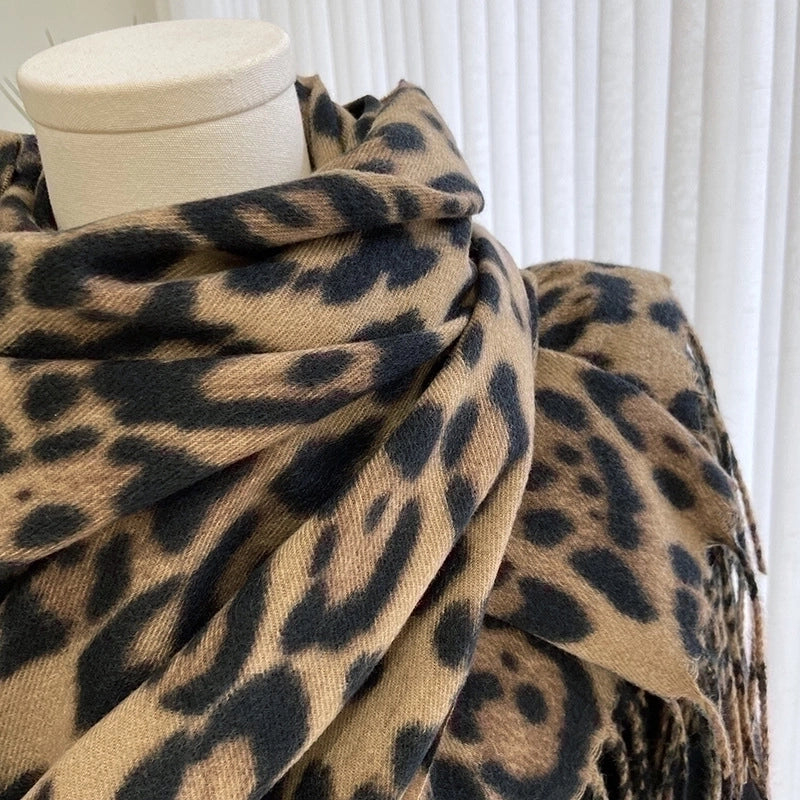 Women's Casual Leopard Imitation Cashmere Scarf