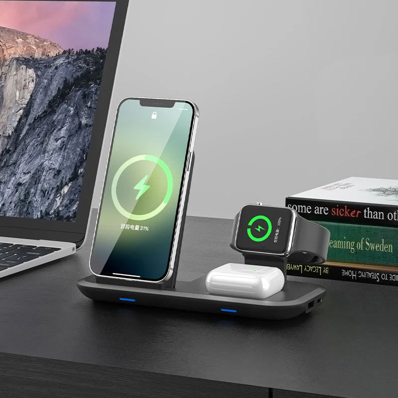 3 in 1  charger Foldable Wireless Charger 3 in 1 Wireless Charging Station Dock for iPhone 13/13pro/13pro max