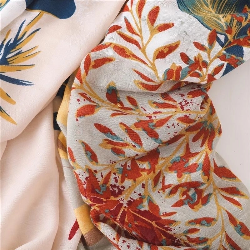 Women's Floral Pattern Sunscreen Large Shawl Beach Towel Women