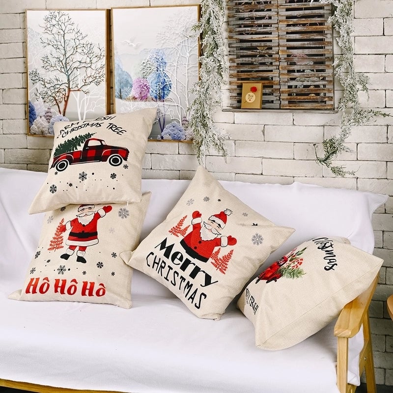 Christmas Couch & Sofa Decor