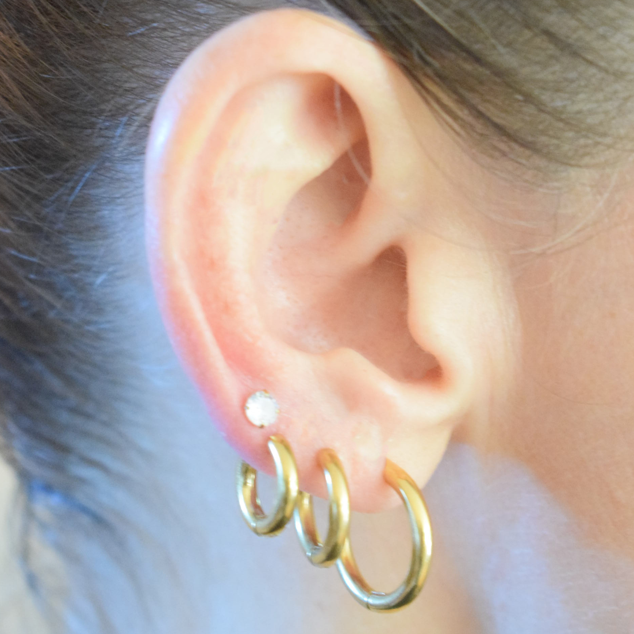 4mm Diamond studs - Gold
