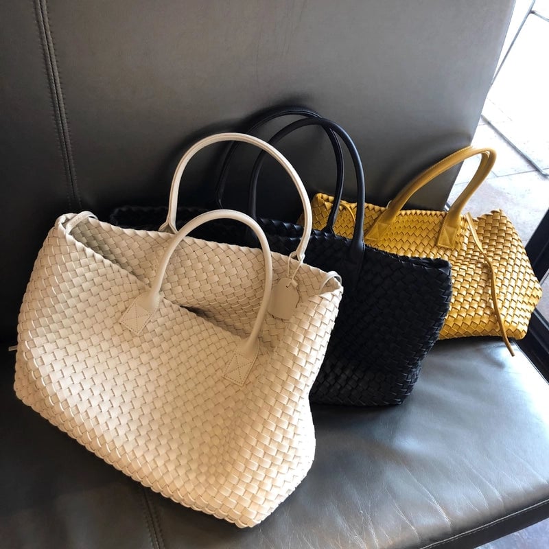 Women's Large Pu Leather Solid Color Streetwear Weave Square Open Tote Bag